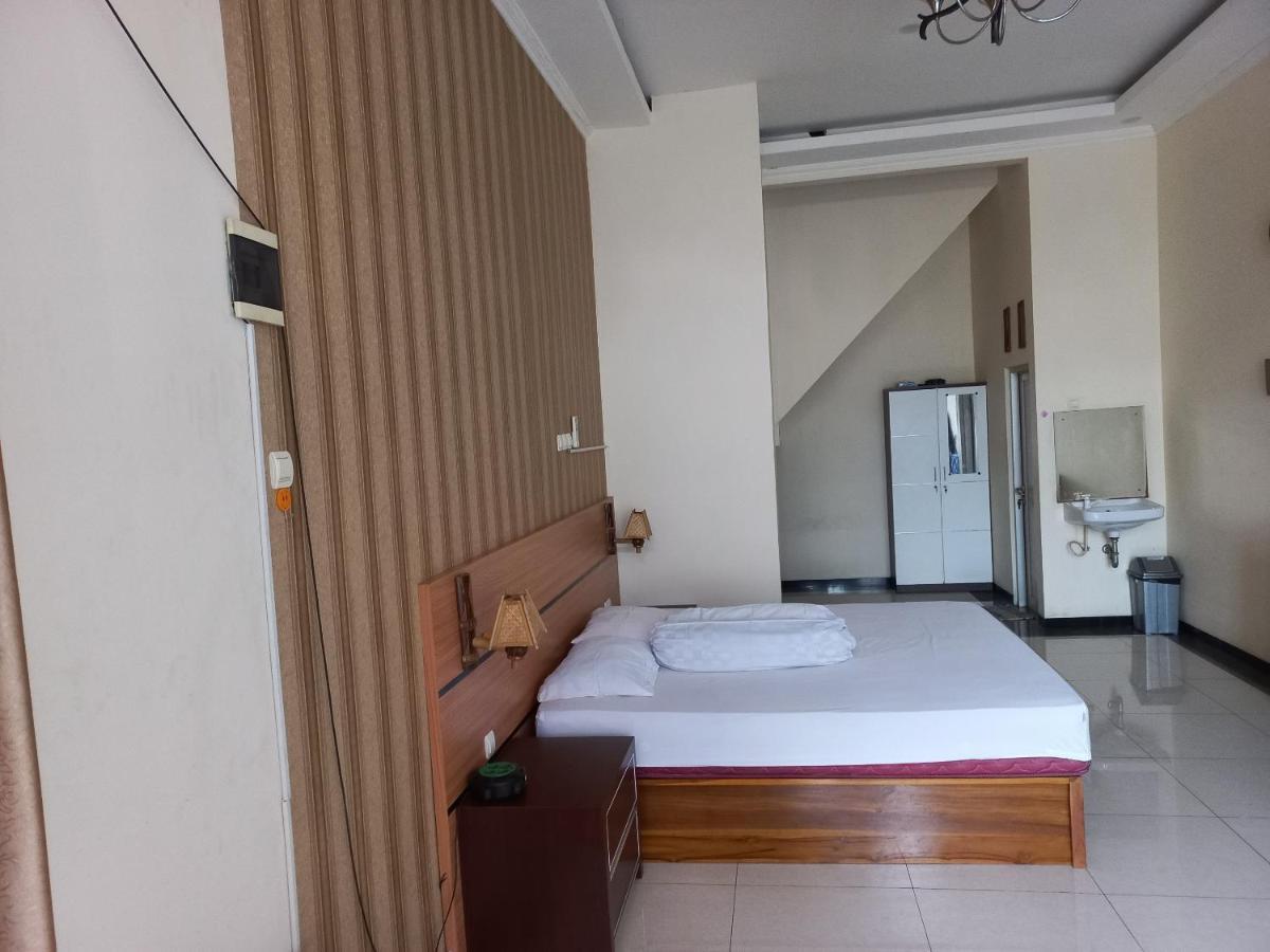Riki Guesthouse Syari'Ah Jepara Zewnętrze zdjęcie