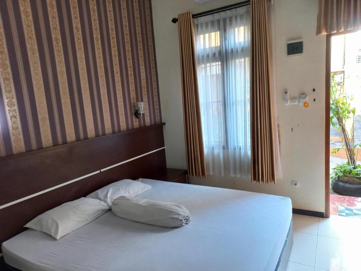 Riki Guesthouse Syari'Ah Jepara Zewnętrze zdjęcie